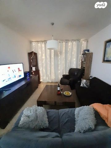 דירה, א.ד. גורדון 30, א' / צפון מזרח העיר, רחובות