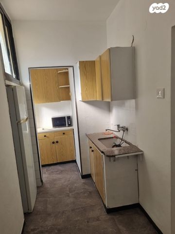 דירה, חומה ומגדל 50, מרכז, קרית עבודה, חולון