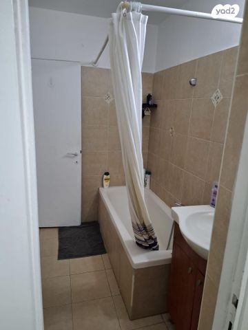 דירה, סמטת לימון 4, אושיות, רחובות