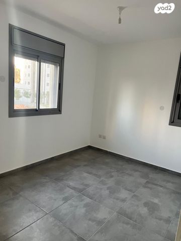 דירה, ברכה פולד 7, נרקיסים, ראשון לציון