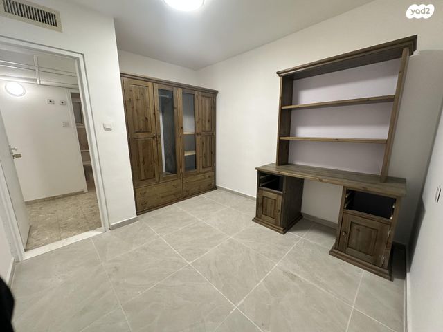 דירת גן, התפוז 33, רמות יצחק, נשר