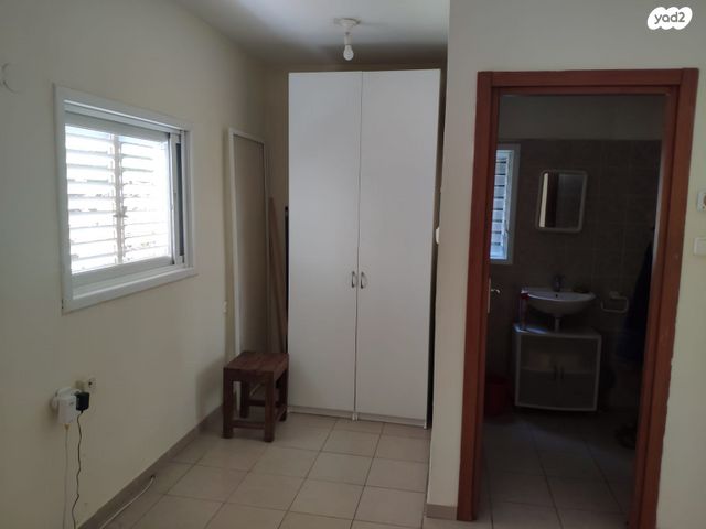 יחידת דיור, בן גוריון 51, רמתיים, הוד השרון