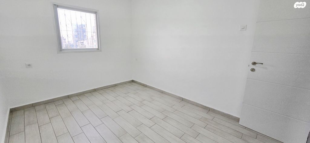 דירה, הכורמים 9, קרית כרמים, ראשון לציון