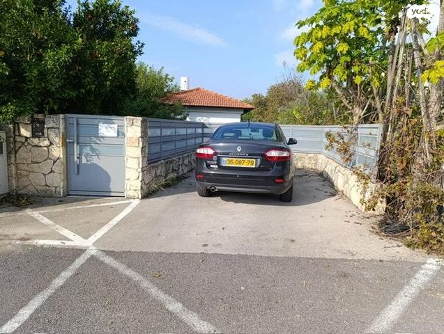 בית פרטי/ קוטג', אלכסנדר זייד 6, קרית עמל, קרית טבעון