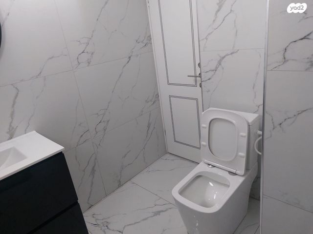 דירה, האצ"ל 8, רובע א', אשדוד