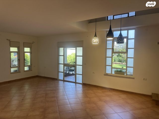 בית פרטי/ קוטג', השקד 202, שרונה, שרונה