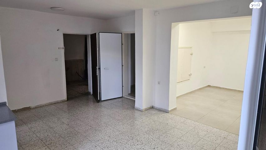 דירת גן, השליו 410, גילה, ירושלים