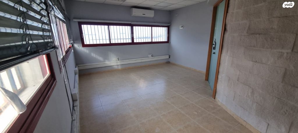 משרדים, אריה רגב 7, אזור תעשיה ספיר, נתניה