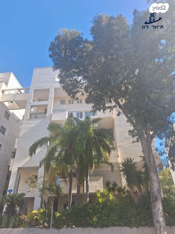 נאות אפקה ב'