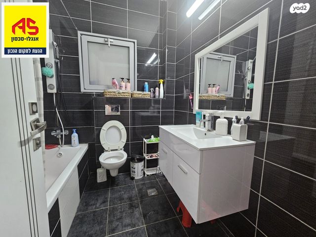 דירה, שקמים ואגמים, אשקלון