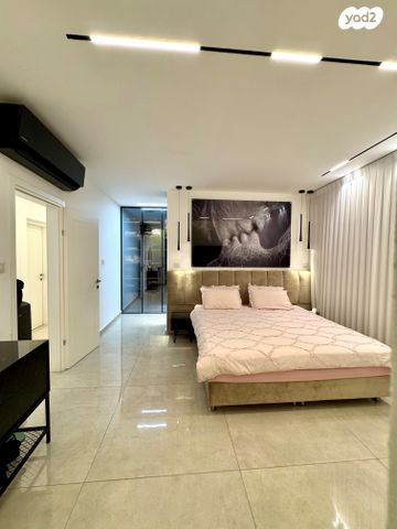 גג/ פנטהאוז, יוסף בורג, נווה זאב, נאות אילן, באר שבע