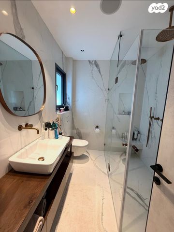 דירה, בינתחומי, הרצליה