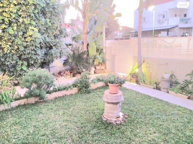 בית פרטי/ קוטג', נאות המכבים, גן יבנה