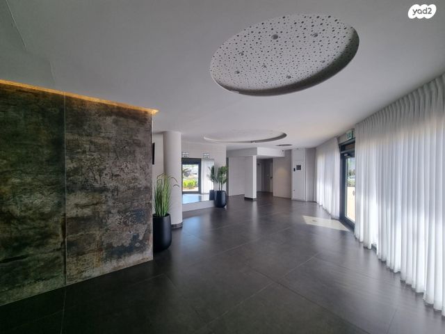 דירה, עיר היין, אשקלון