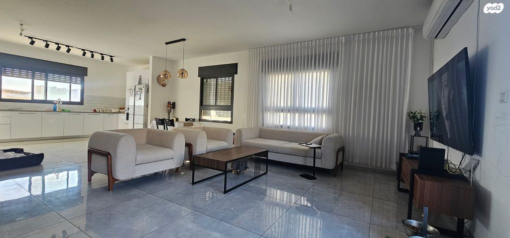 דופלקס, עץ השדה, אדמית / יערית, שלומי