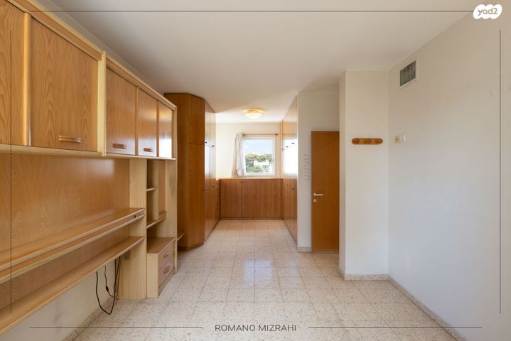 דירה, שמעון בן צבי, שטח 9, גבעתיים