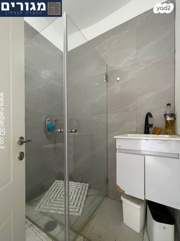 דו משפחתי, גוש חלב, קרית ביאליק