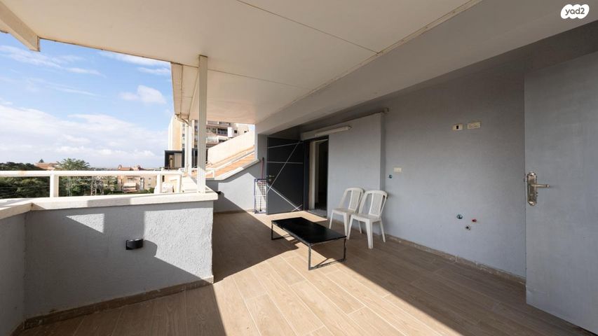 גג/ פנטהאוז, עין גדי, שכונה ט', באר שבע