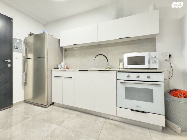 דו משפחתי, יוסף שפרינצק, קרית בנימין, קרית אתא