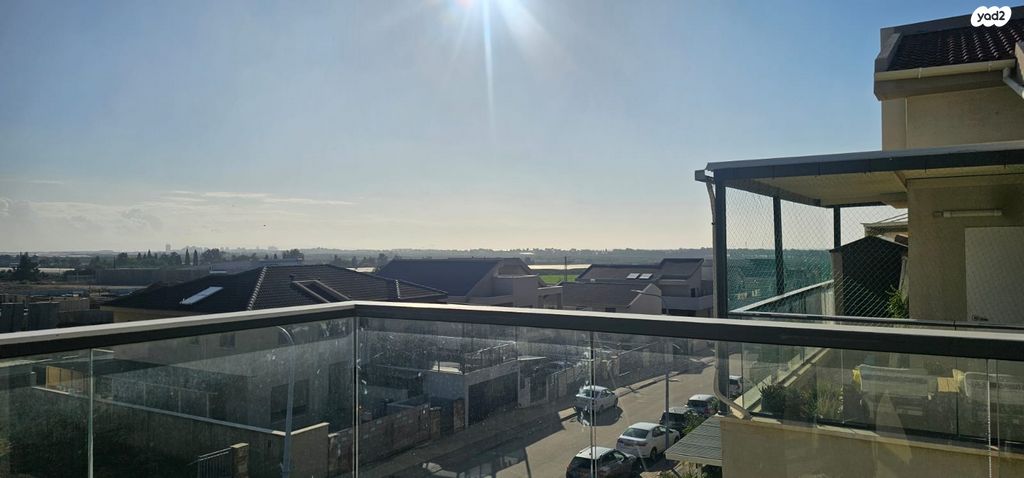 דופלקס, עץ השדה, אדמית / יערית, שלומי