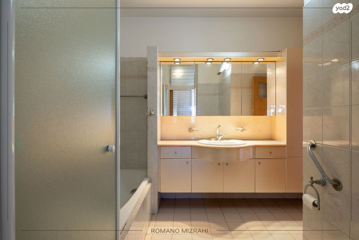 דירה, שמעון בן צבי, שטח 9, גבעתיים