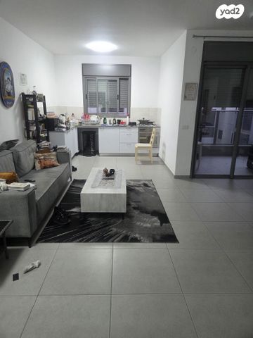 יוסף אהרונוביץ' 