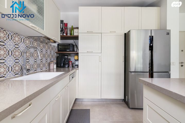 דירת גן, התורן, נאות רבין, יבנה