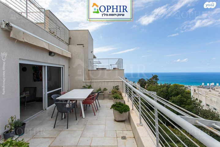 גג/ פנטהאוז, מורד הזמיר, אחוזה, חיפה