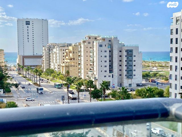 שדרות מנחם בגין 26