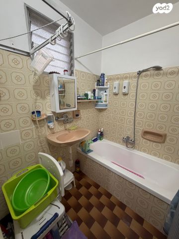 דירה, מעפילי אגוז 104, נווה חן, תל אביב יפו