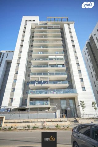 נתיבות מערב