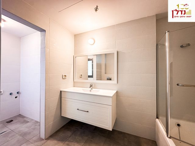 דירה, שדרות רחבעם זאבי, גבעת אולגה, חדרה