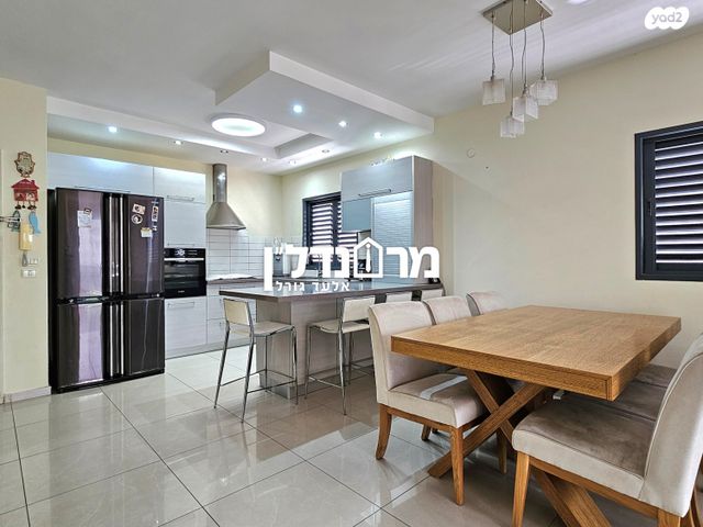 דירה, העצמאות, מרכז, הרצליה