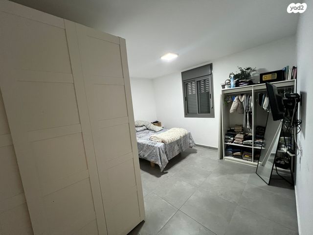 דירה, נתיבות מערב, נתיבות