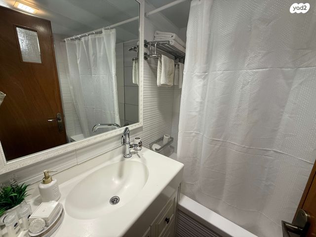 דירה, קיסריה