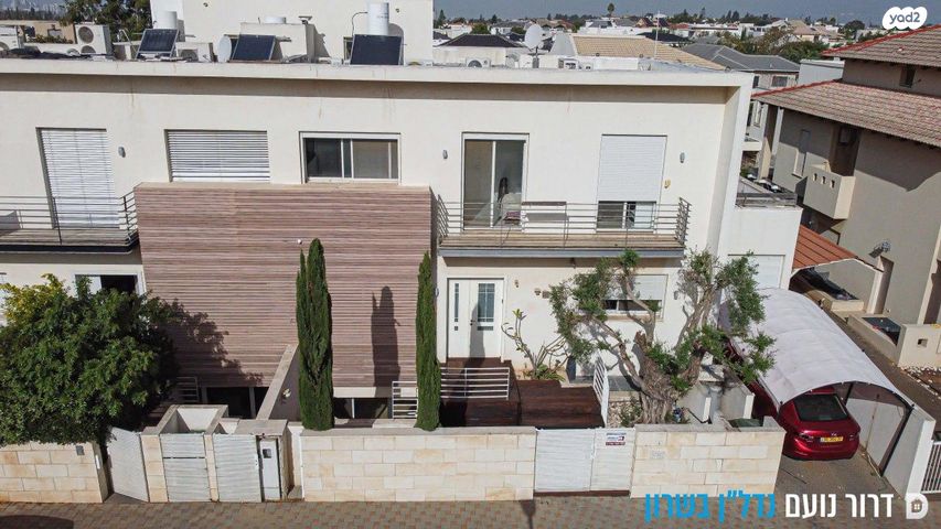 דו משפחתי, אבן יהודה