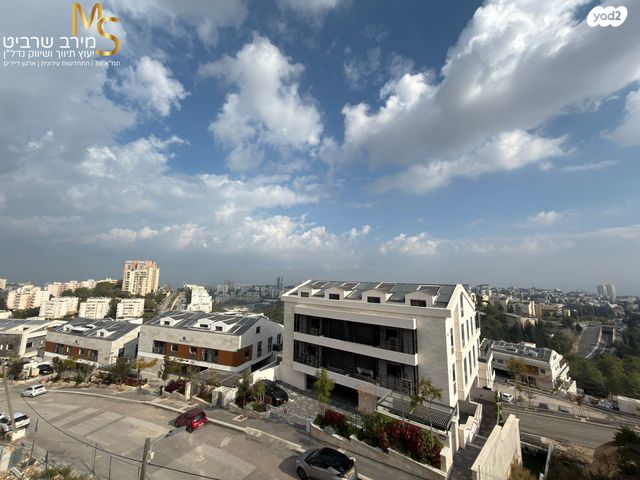 דירה, גבעת זמר, חיפה