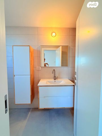 דירה, ש"י עגנון, שיכון רסקו, קרית אונו