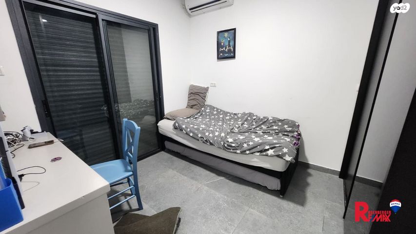 גג/ פנטהאוז, החשמונאים 15, גרין ועם, חולון