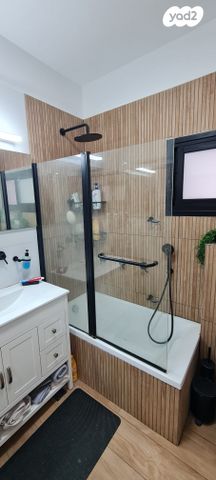 דירה, דרך השלום, תל אביב יפו