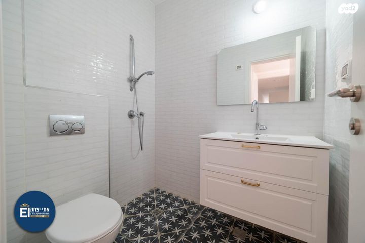 דירה, אריה לוין, שיפר, פתח תקווה