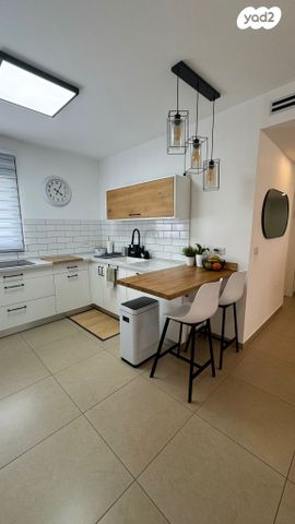 דירה, גדרה מזרח, גדרה