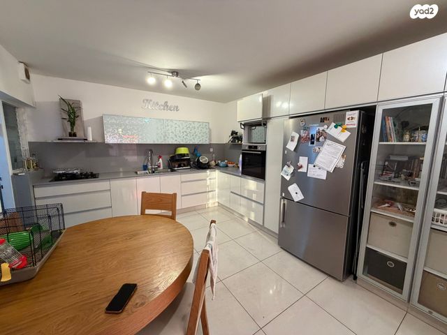 דירה, עין יהב, המעיינות, שחמון, רובע 8, אילת