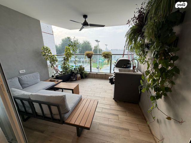 דירה, זלמן שז"ר 33, נווה עופר, תל כביר, תל אביב יפו