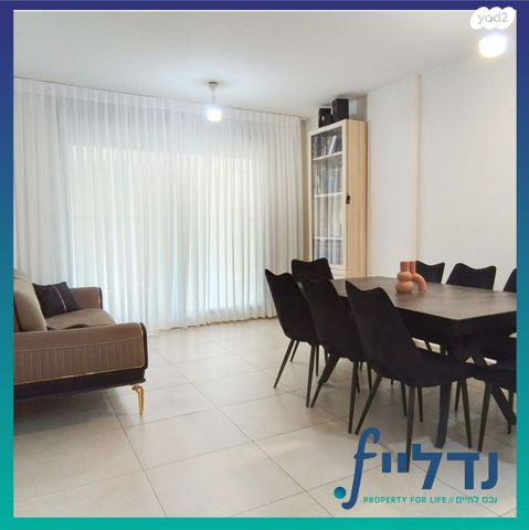 דירה, רב חלקיה בר טובי 33, נתיבות ישראל / רמת בית שמש ד-4, בית שמש