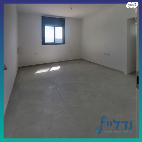 דירה, האחים 28, נווה שמיר רמת בית שמש ה-1, בית שמש