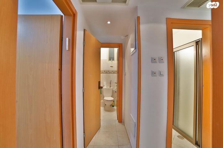 דירה, גולדה מאיר 27, קרית אילון, חולון