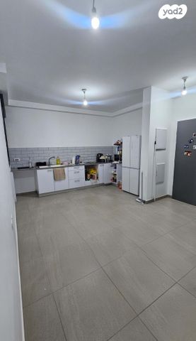 דירה, גאולה כהן 1, נאות פרס, רמלה