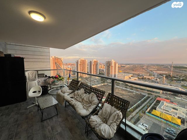 דירה, נתיבות מערב, נתיבות