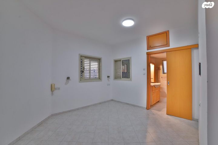 דירה, גולדה מאיר 27, קרית אילון, חולון